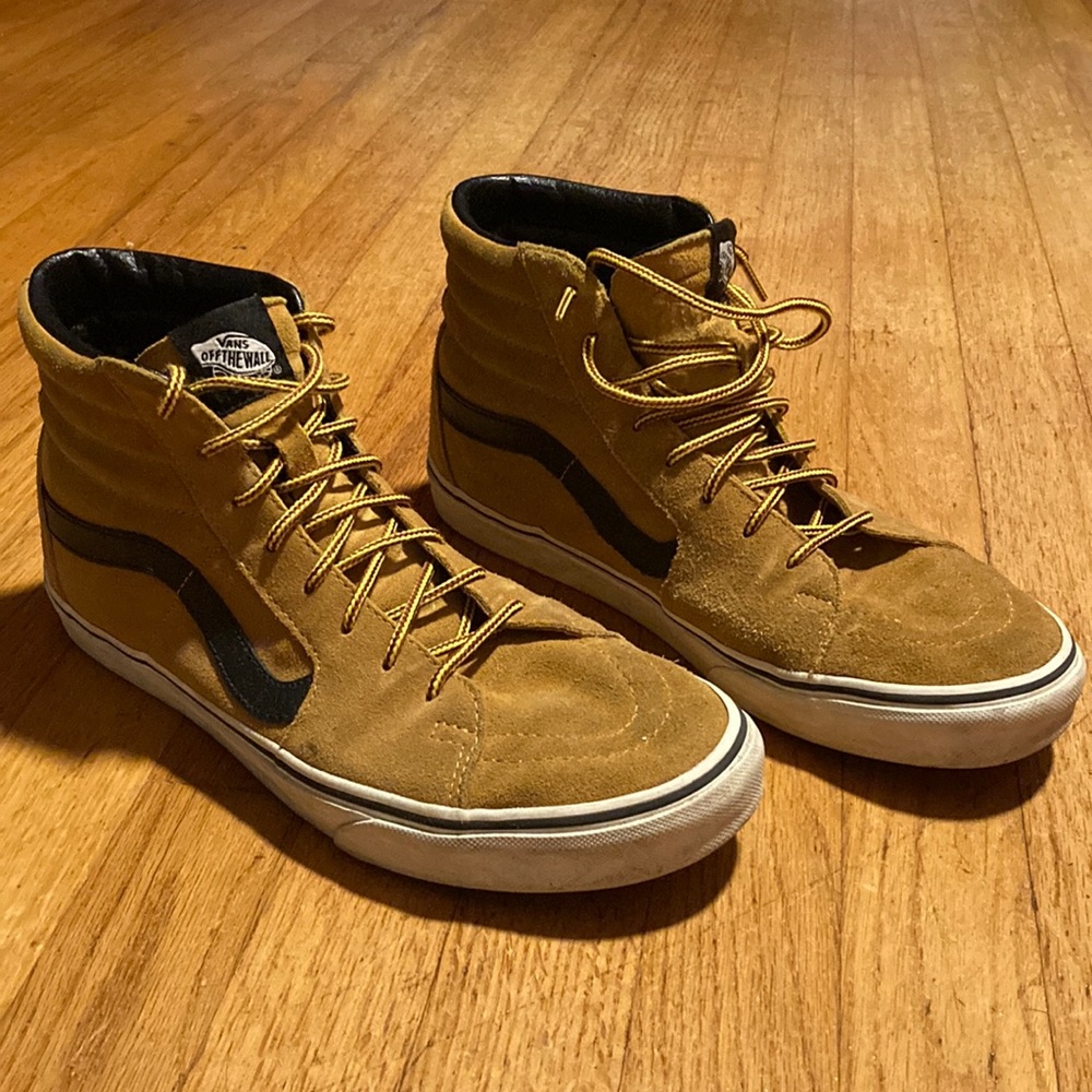 Vans high top sk8 shoes burnt orange suede